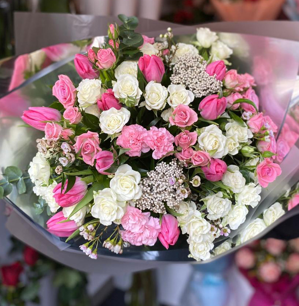 Букеты от 300 лей и больше