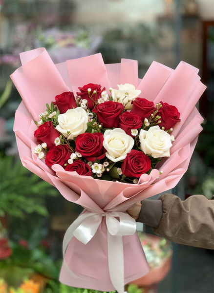 Buchet_15_Trandafiri_Rosii_si_