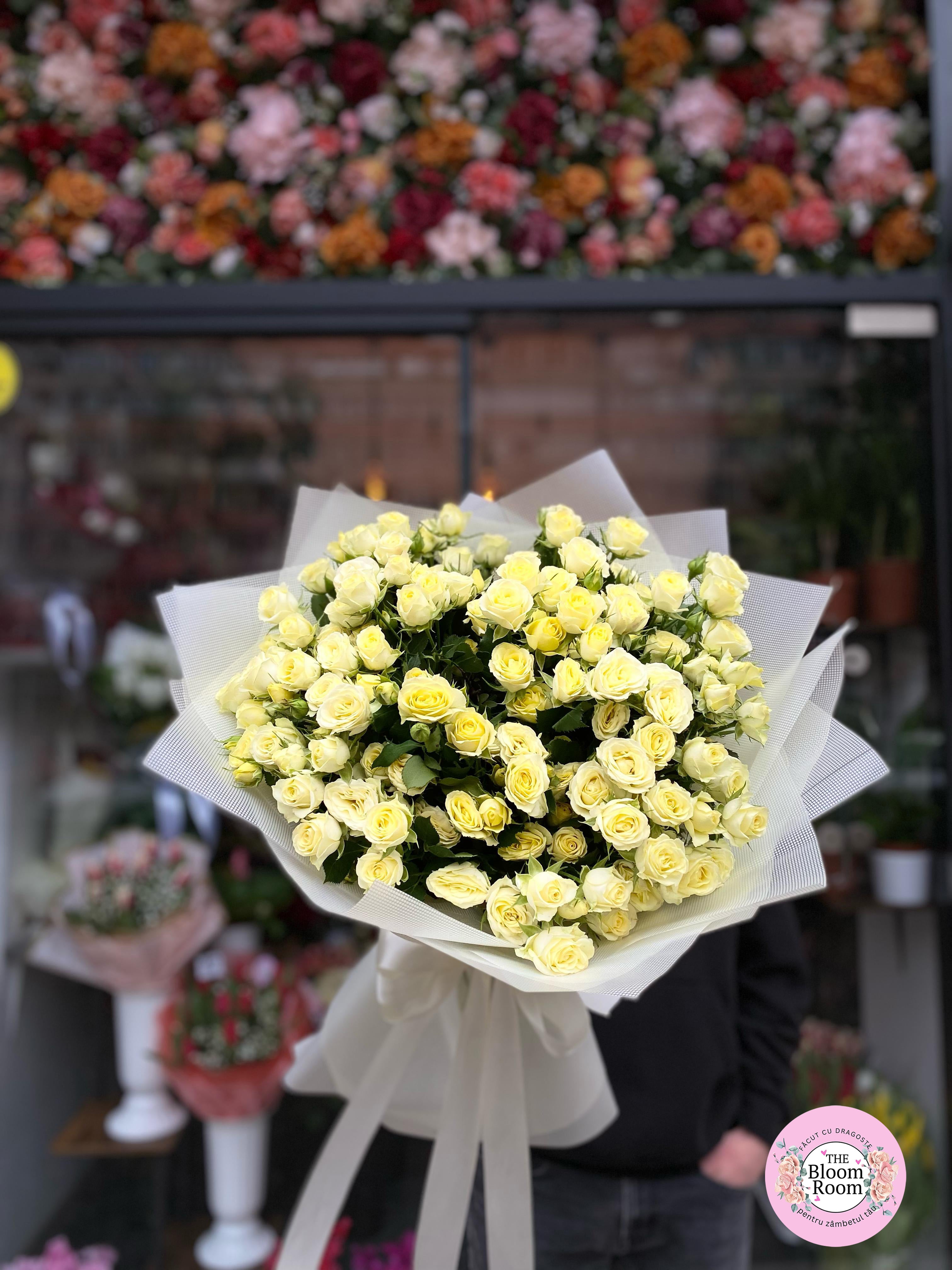 Buchet de flori trandafiri galbeni №7